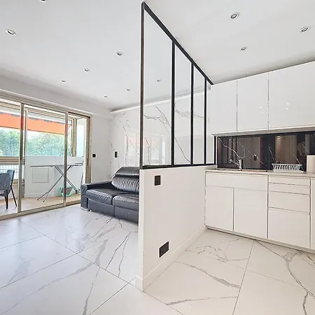 2 Pieces 35 M2 + 1 Veranda *